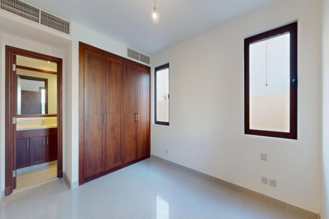 Villa itt: Dubai, EAE, 5 hálószoba, 446 m², azonosító: 734215 - fénykép 10