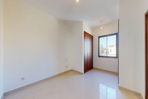 Villa itt: Dubai, EAE, 5 hálószoba, 446 m², azonosító: 734215 - fénykép 5