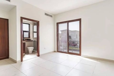 Βίλα σε Dubai, ΗΑΕ 3 υπνοδωμάτια, 284 τ.μ. Αρ. 734214 - φωτογραφία 11