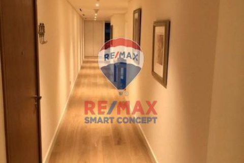 Huoneisto Saadiyat Island, Abu Dhabi, Arabiemiraatit 4 makuuhuonetta, 377.5 m2 № 516337 - kuva 5