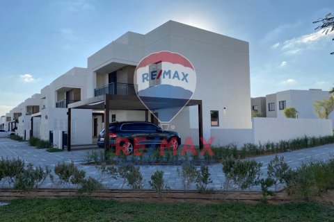 Villa  Yas Island, Abu Dhabijā, AAE 4 istabas, 210 m2 Nr. 516336 - attēls 10