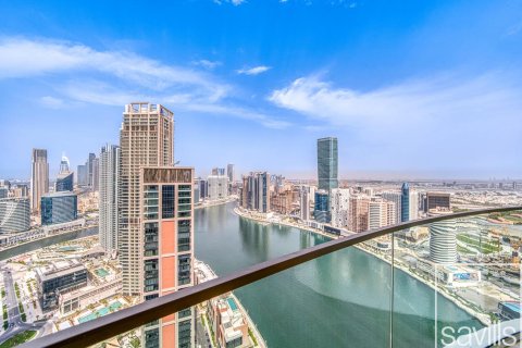 Appartamento in vendita a Business Bay, Dubai, EAU 5 camere da letto, 578.04 mq. № 758662 - foto 13