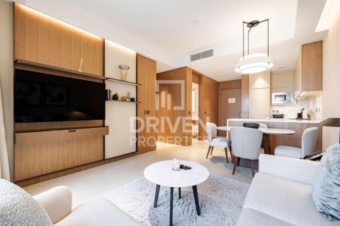 Apartment in Downtown Dubai (Downtown Burj Dubai), Dubai, UAE 1 bedroom, 74.42 sq.m. № 745206 - photo 2