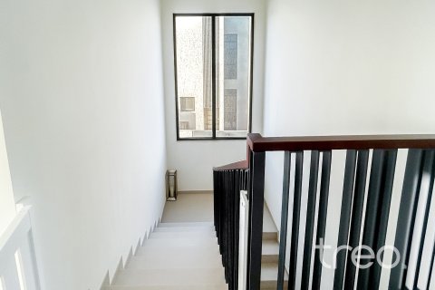 Зняти в оренду віллу в Dubai South (Dubai World Central), Дубай, ОАЕ 4 спальні, 274.71м2, № 755499 - фото 15