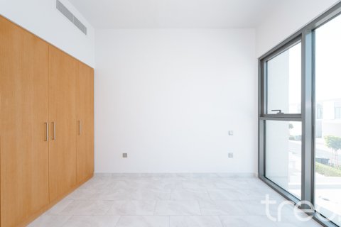 Townhouse in Dubai Land, Dubai, UAE 4 bedrooms, 215.91 sq.m. № 755498 - photo 14