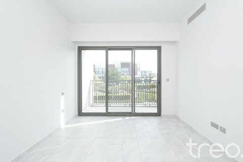Townhouse in Dubai Land, Dubai, UAE 4 bedrooms, 215.91 sq.m. № 755498 - photo 11
