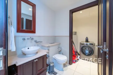 Müüa korter asukohaga Downtown Dubai (Downtown Burj Dubai), AÜE: 2 magamistoaga, 126 m² Nr 649806 - pilt 10