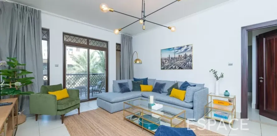 Korter asukohaga Downtown Dubai (Downtown Burj Dubai), AÜE: 2 magamistoaga, 126 m² Nr 649806