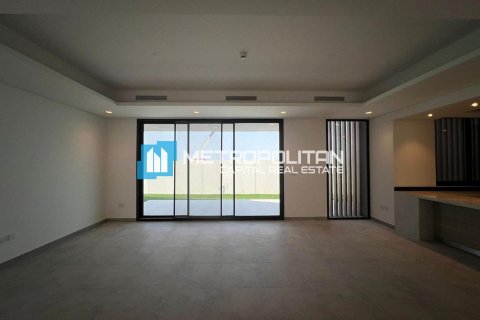 Vilë në Saadiyat Island, Abu Dhabi, Emiratet e Bashkuara Arabe 4 dhoma gjumi, 629.3 m2. № 685784 - Foto 2
