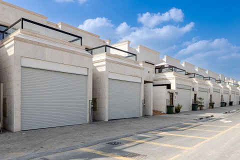 Al Furjan, Dubai, UAE의 BNH VILLAS 번호 243408