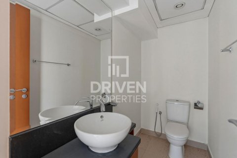 DIFC, Dubai, BAE’de satılık daire 1 yatak odası, 159.79 m&sup2; No 765389 - fotoğraf 11