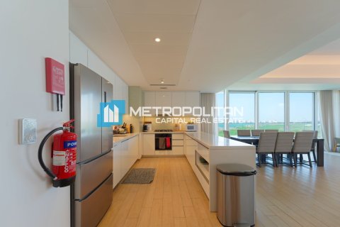 Apartamento para arrendamento em Yas Island, Abu Dhabi, EAU 3 quartos, 202.8 m2 № 652480 - foto 3