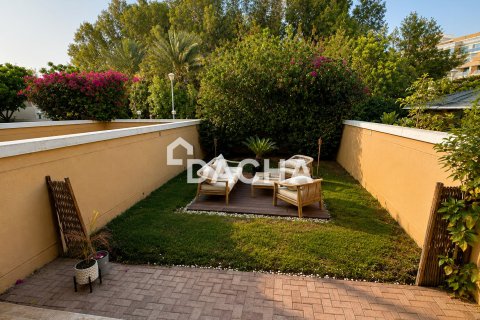 Adosado en venta en Jumeirah Village Triangle, Dubai, EAU 1 dormitorio, 152 m2 № 740571 - foto 18