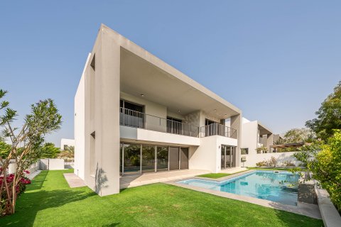 Villa a Dubai Hills Estate, Dubai, EAU 5 camere da letto, 385.04 mq. № 750752