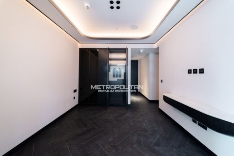 Huoneisto Business Bay, Dubai, Arabiemiraatit 2 makuuhuonetta, 195 m2 № 665048 - kuva 18