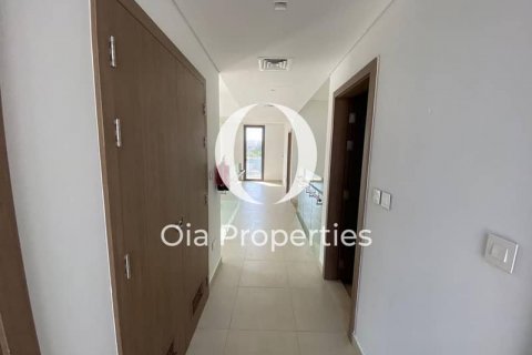 Vila na Yas Island, Abu Dhabi, SAE 4 spálne, 450 m2 č. 644589 - Fotografia 10