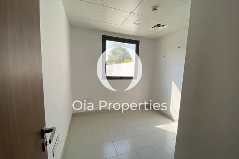 Vila na Yas Island, Abu Dhabi, SAE 4 spálne, 450 m2 č. 644589 - Fotografia 9
