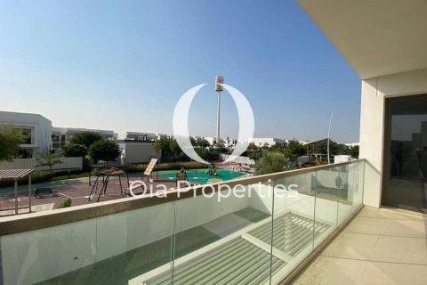 Vila na Yas Island, Abu Dhabi, SAE 4 spálne, 450 m2 č. 644589 - Fotografia 3