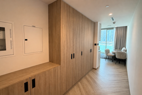 Apartment in Dubai, UAE 1 bedroom, 64 sq.m. № 754337 - photo 2