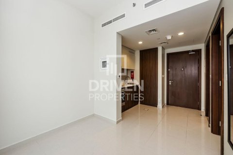 Müüa korter asukohaga Business Bay, Dubai, AÜE: 1 magamistoaga, 43.76 m² Nr 762444 - pilt 2