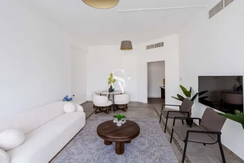 Appartamento in affitto a Dubai Marina, Dubai, EAU 2 camere da letto, 131 mq. № 740200 - foto 3