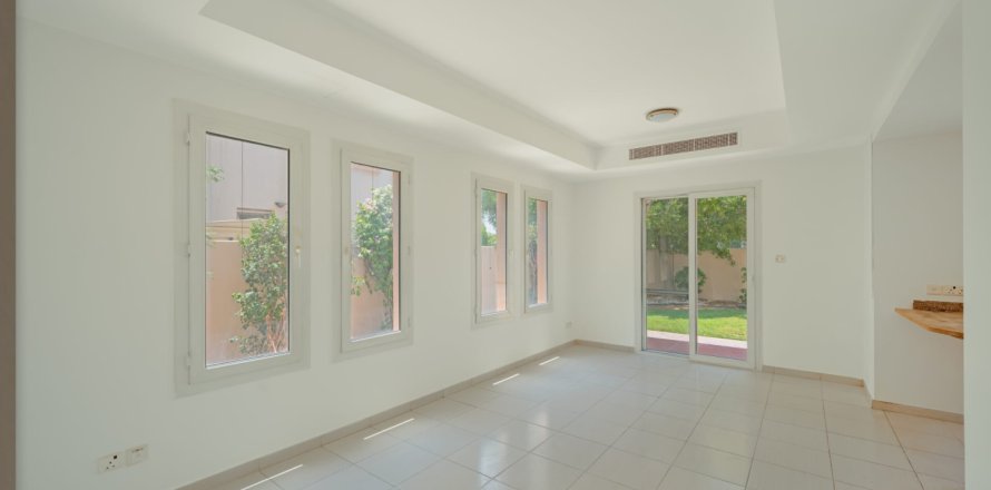 Kamienica w The Springs, Dubai, ZEA 2 sypialnie, 241 mkw. nr 738692