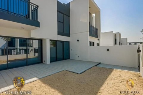 Townhouse in Dubai Land, UAE 3 bedrooms, 183.58 sq.m. № 513216