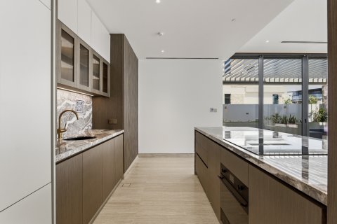 Villa till försäljning i Tilal Al Ghaf, Dubai, UAE 5 sovrum, 757.69 kvm Nr. 759756 - fotografi 3
