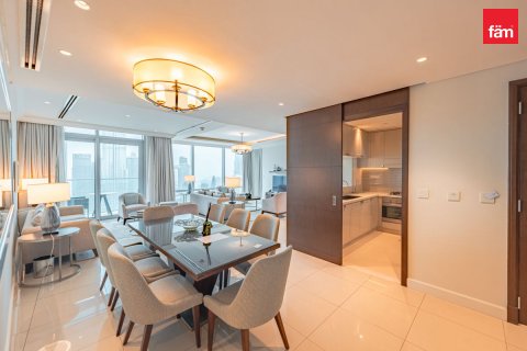 Appartement à louer à Downtown Dubai (Downtown Burj Dubai), Dubai, EAU 3 chambres, 206.1 m2 № 763249 - photo 3