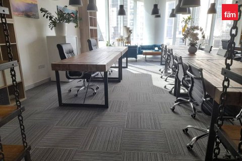 Business Bay, Dubai, UAE의 임대용 사무실 85.1제곱미터 번호 763247 - 사진 9