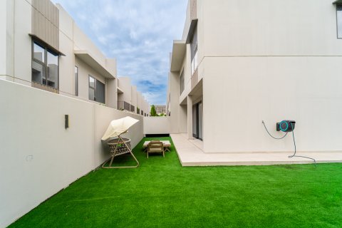 Βίλα σε Dubai, ΗΑΕ 4 υπνοδωμάτια, 334 τ.μ. Αρ. 734128 - φωτογραφία 18