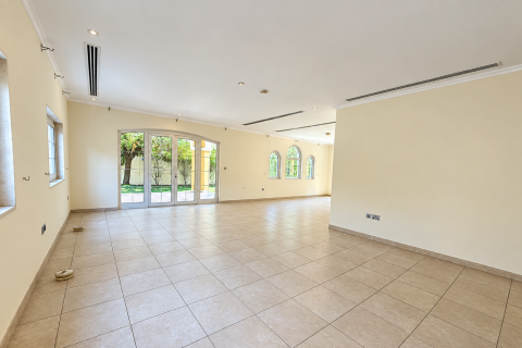 Jumeirah Park、Dubai、UAE にあるヴィラの賃貸物件 3ベッドルーム、374 m2、No768774 - 写真 2