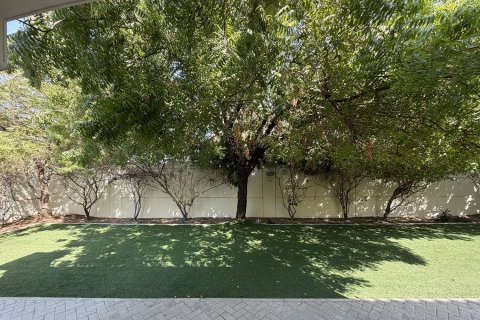 Jumeirah Park、Dubai、UAE にあるヴィラの賃貸物件 3ベッドルーム、374 m2、No768774 - 写真 16