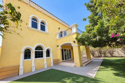 Villa Jumeirah Park, Dubaijā, AAE 3 istabas, 374 m2 Nr. 768774