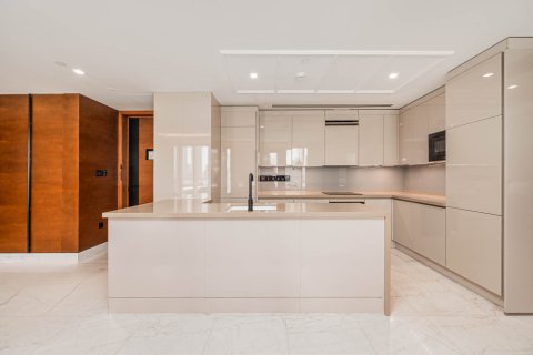 Apartman u gradu Bluewaters, Dubai, UAE 3 spavaće sobe, 166.39 m2 Br. 768780 - Slika 16