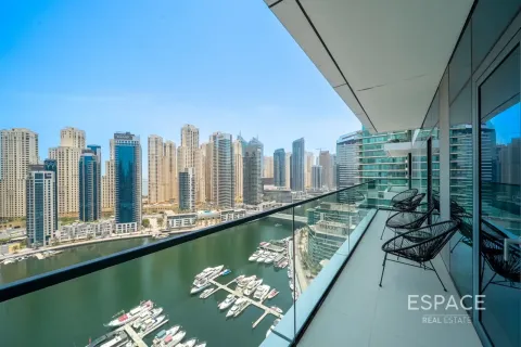 Apartment in VIDA RESIDENCES DUBAI MARINA in Dubai Marina, UAE 3 bedrooms, 153 sq.m. № 650360 - photo 18