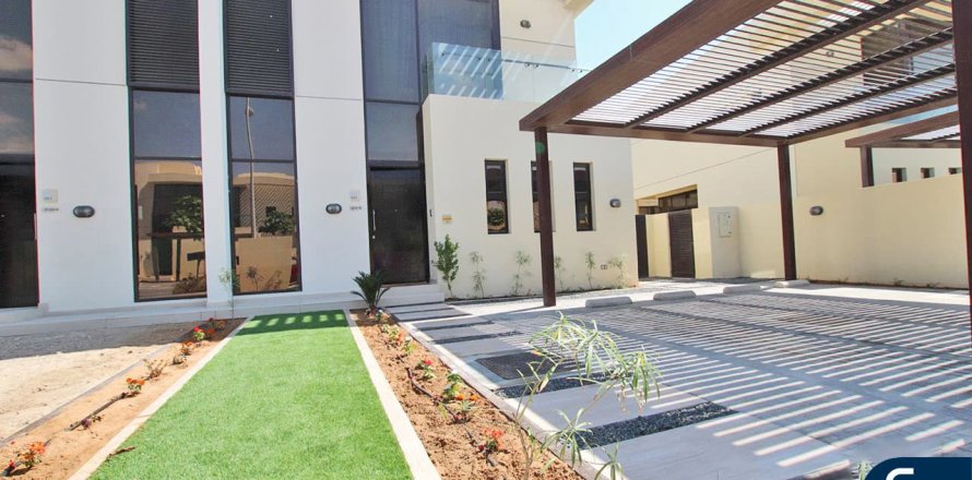 Villa in DAMAC Hills (Akoya by DAMAC), Dubai, UAE 3 bedrooms, 265 sq.m. № 698335