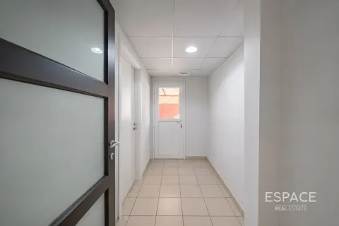Villa à vendre à Meadows, Dubai, EAU 4 chambres, 381 m2 № 737747 - photo 8