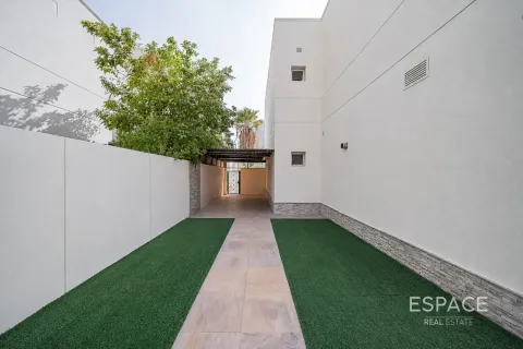 Villa à vendre à Meadows, Dubai, EAU 4 chambres, 381 m2 № 737747 - photo 15
