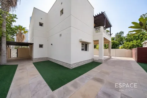 Villa à vendre à Meadows, Dubai, EAU 4 chambres, 381 m2 № 737747 - photo 13