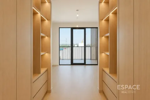 Townhouse sa Jebel Ali, Dubai, UAE 4 silid-tulugan, 298 sq.m. № 737749 - larawan 4