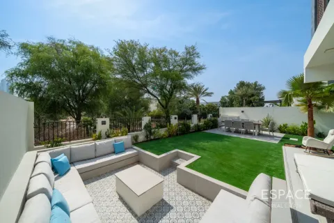 Vilă de vânzare în DAMAC Hills (Akoya by DAMAC), Dubai, EAU 6 dormitoare, 339 mp.  №737748 - poză 2
