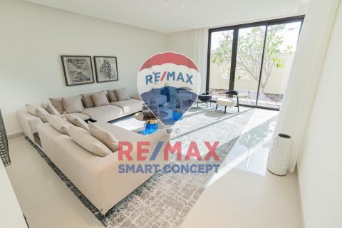 Villa till försäljning i Saadiyat Island, Abu Dhabi, UAE 4 sovrum, 461.2 kvm Nr. 516100 - fotografi 2