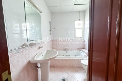 Βίλα σε Abu Dhabi, ΗΑΕ 9 υπνοδωμάτια, 962 τ.μ. Αρ. 629916 - φωτογραφία 4