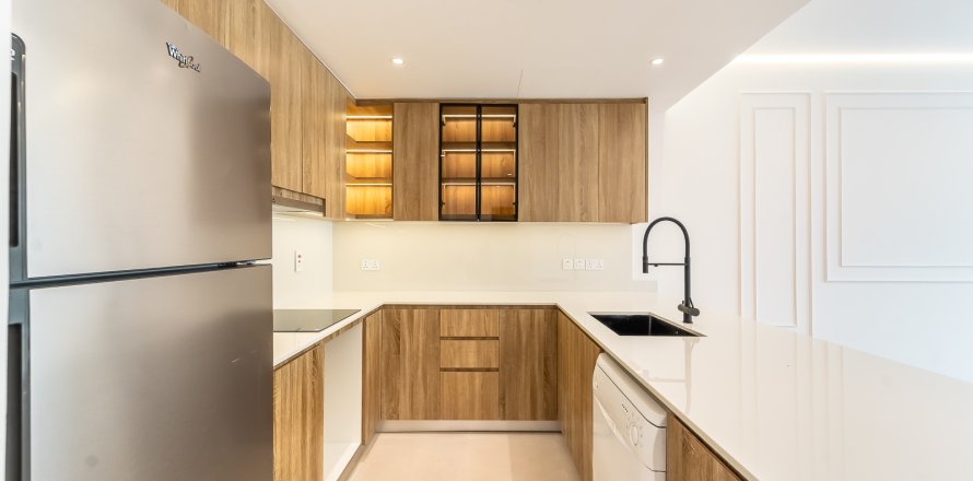 Apartmen di Dubai, UAE 1 bilik tidur, 71 meter persegi № 734132