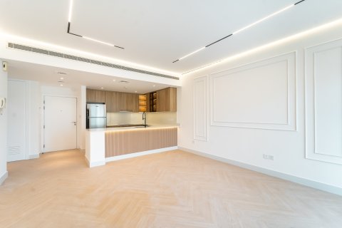 Apartmen di Dubai, UAE 1 bilik tidur, 71 meter persegi № 734132 - foto 4