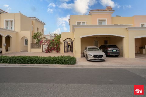 Vila u gradu Dubai, UAE 3 spavaće sobe, 361.7 m2 Br. 702484