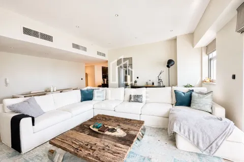 Apartment in Business Bay, Dubai, UAE 1 bedroom, 127 sq.m. № 762978 - photo 9