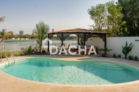 Vila u gradu Meadows, Dubai, UAE 5 spavaće sobe, 332 m2 Br. 720564 - Slika 25