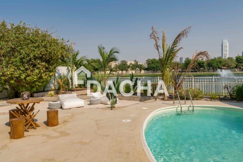 Vila u gradu Meadows, Dubai, UAE 5 spavaće sobe, 332 m2 Br. 720564 - Slika 7